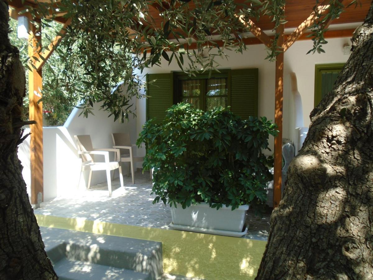 Leros Eleonas Apartments Alinda  Zewnętrze zdjęcie