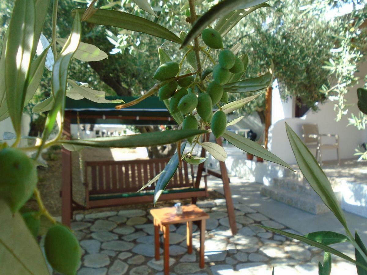 Leros Eleonas Apartments Alinda  Zewnętrze zdjęcie