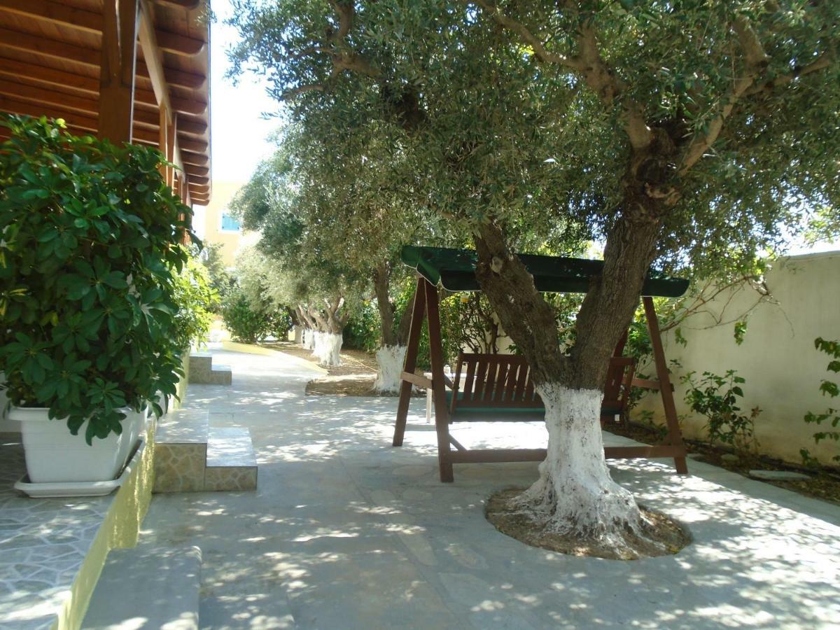 Leros Eleonas Apartments Alinda  Zewnętrze zdjęcie