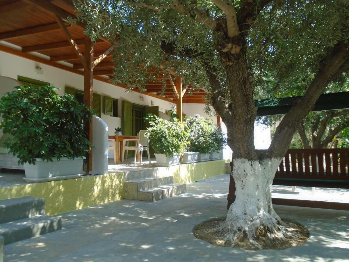 Leros Eleonas Apartments Alinda  Zewnętrze zdjęcie